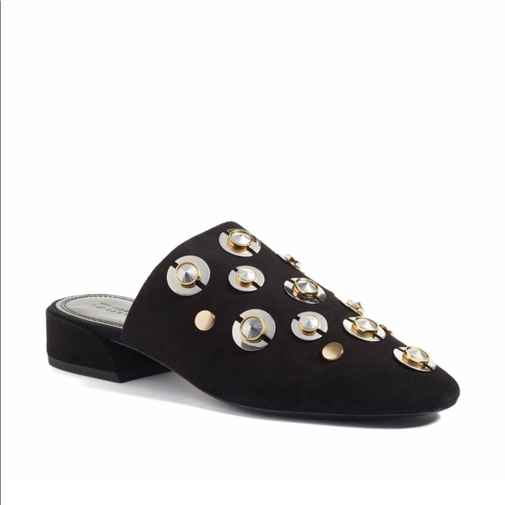 Mercedes Castillo Black Mules